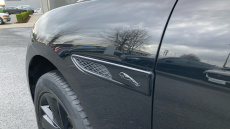 Jaguar F-Pace 2.0 D200 R-Dynamic Black 5dr Auto AWD Diesel Estate